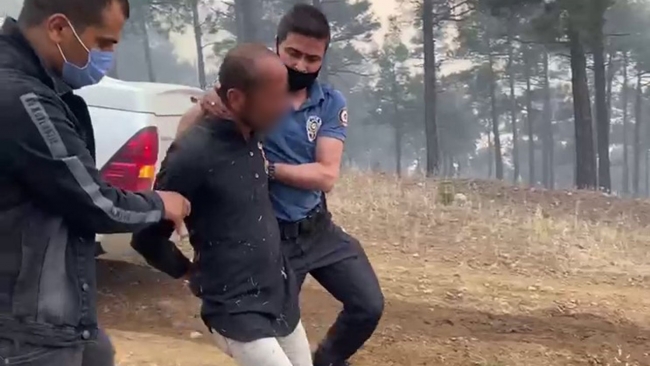 Adana'da orman yangını: 1 kişi yakalandı